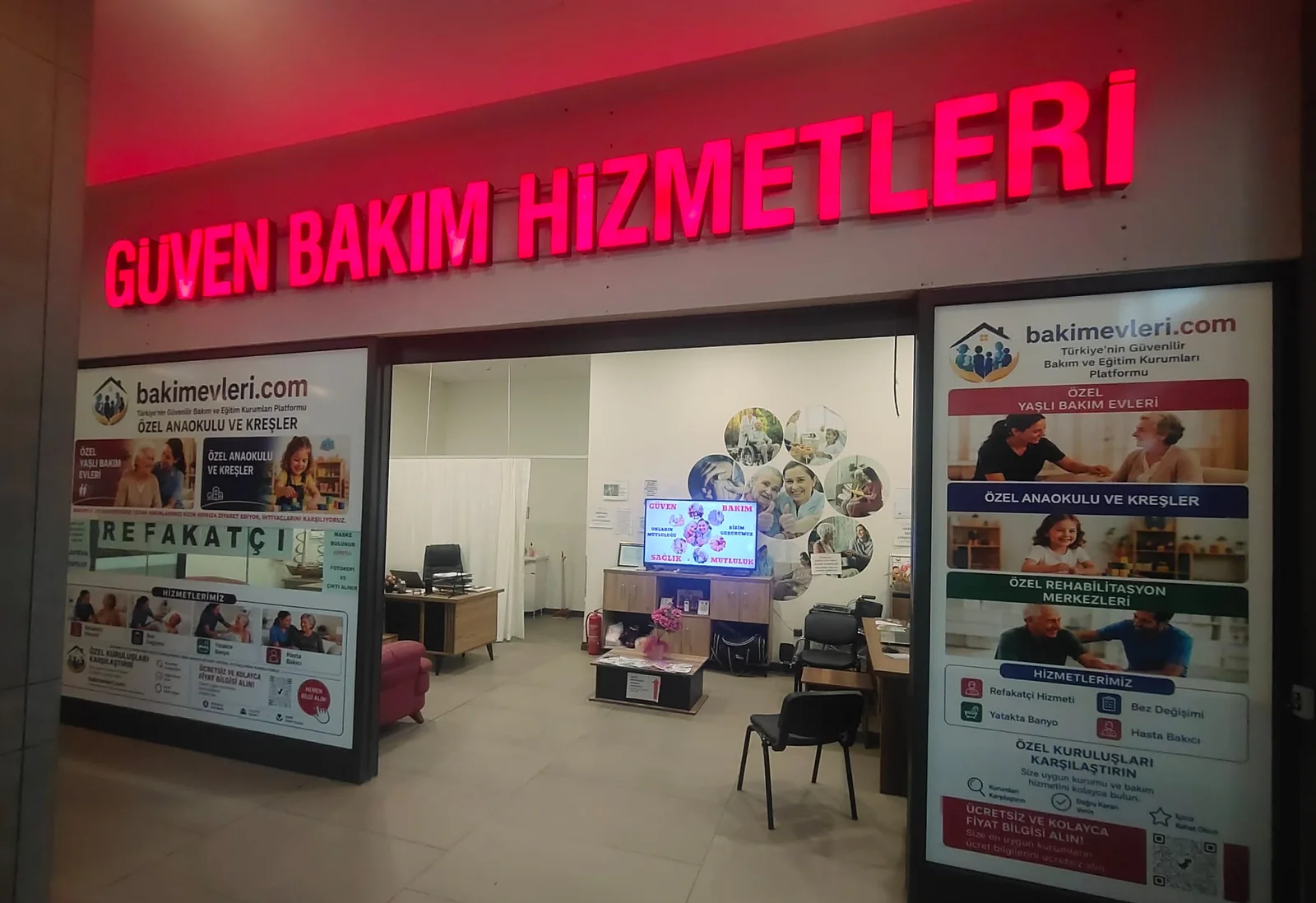 Güven Bakım Hizmetleri merkez ofisi, Bursa Şehir Hastanesi Batı Poliklinik Girişi